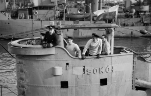 Crew aboard the ORP Sokół