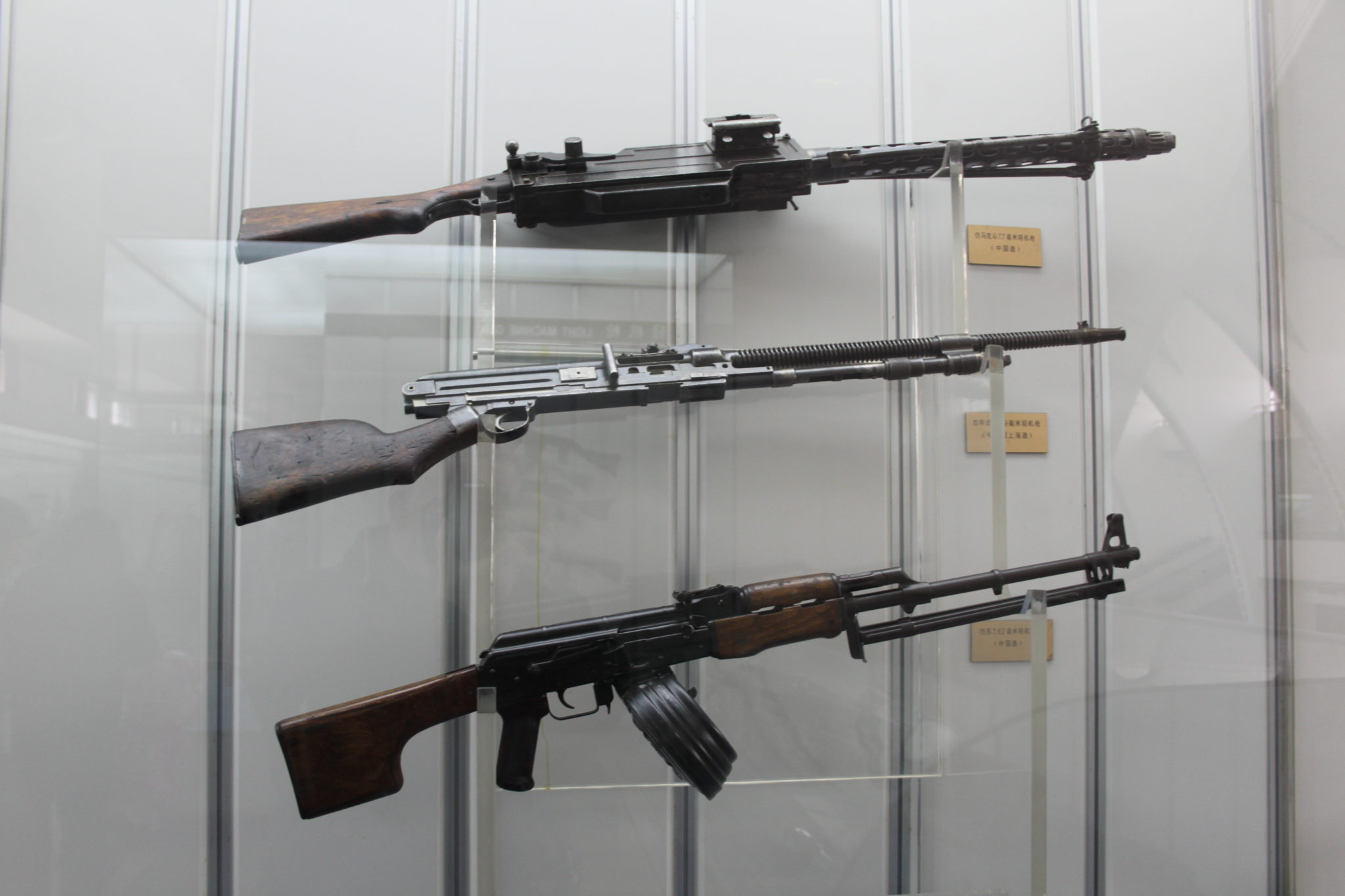 The Soviet Maxim Tokarev Light Machine Gun Outperformed The Classic PM