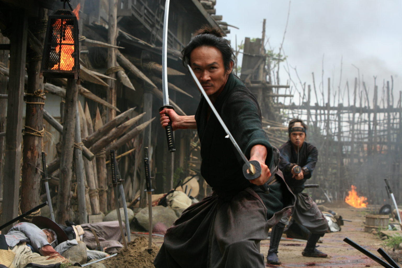 Samurai Sword Master Kaito Suiju Rates Japanese Sword Movie Scenes ...