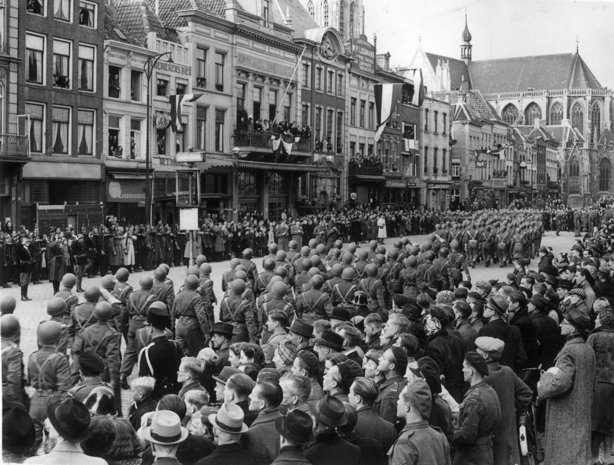 The Polish 1st Armoured Division Served As The 'Cork' Of The Falaise ...