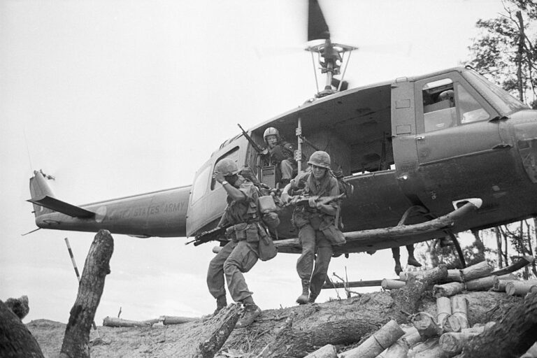 The Real-Life Battle Behind the Brutal Vietnam War Movie, 'Hamburger ...