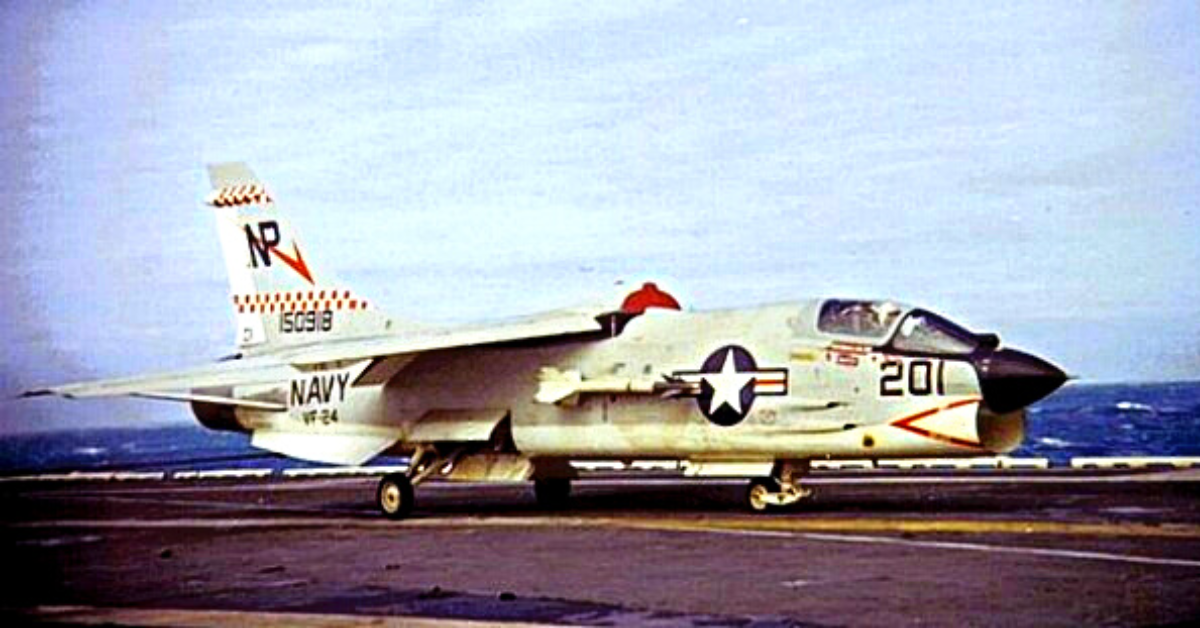 The Vought F-8 Crusader was Nicknamed the 'Last of the Gunfighters ...