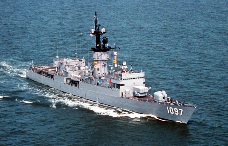 The US Navy Considered Arming Frigates with Mk 48 Torpedoes During the ...