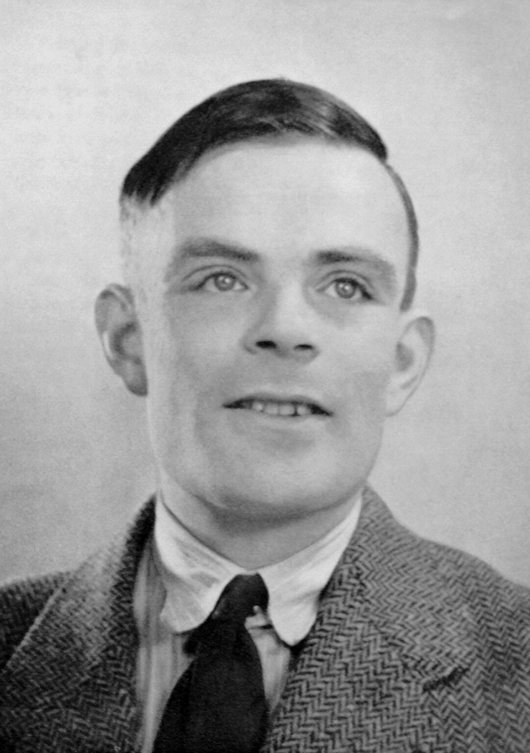 Alan Turing's Efforts to Decode German Enigma During World War II | War ...