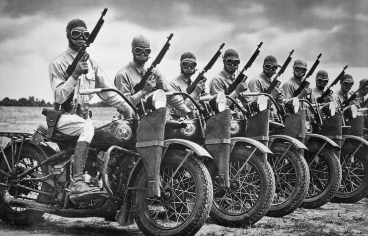 US Armored Division troops sitting on Harley-Davidson WLAs