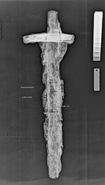 X-ray of a Viking Age sword