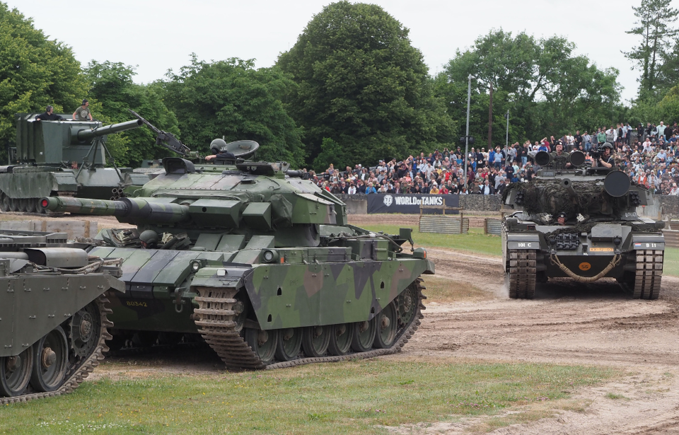 Tanks driving around the TANKFEST 2024 outdoor arena