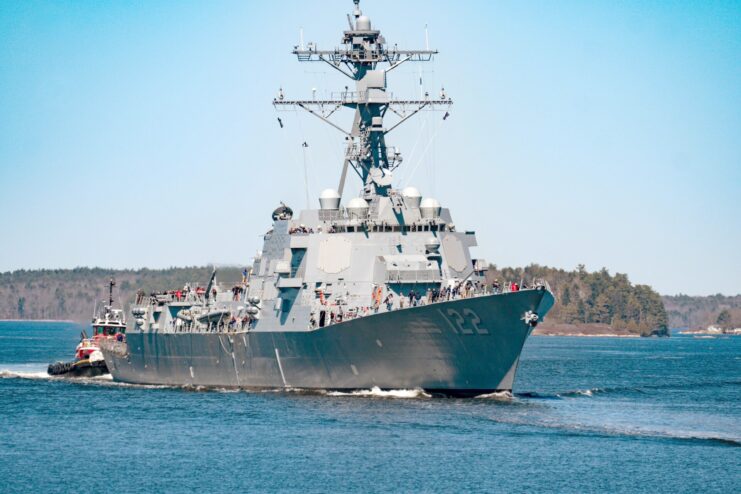 USS John Basilone (DDG-122) transiting through the Kennebec River