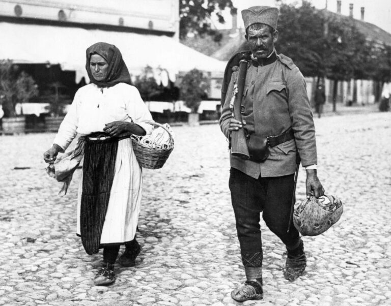 24 Rare Photos That Give Us Another View of World War I | War History ...