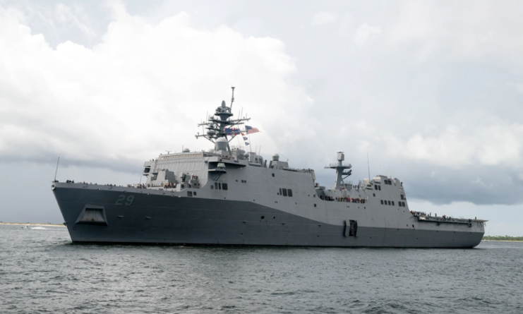 USS Richard M. McCool Jr. (LPD-29) arriving at port