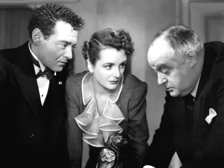 Sydney Greenstreet, Mary Astor and Peter Lorre as Kaspar Gutman, Brigid O'Shaughnessy and Joel Cairo in 'The Maltese Falcon'